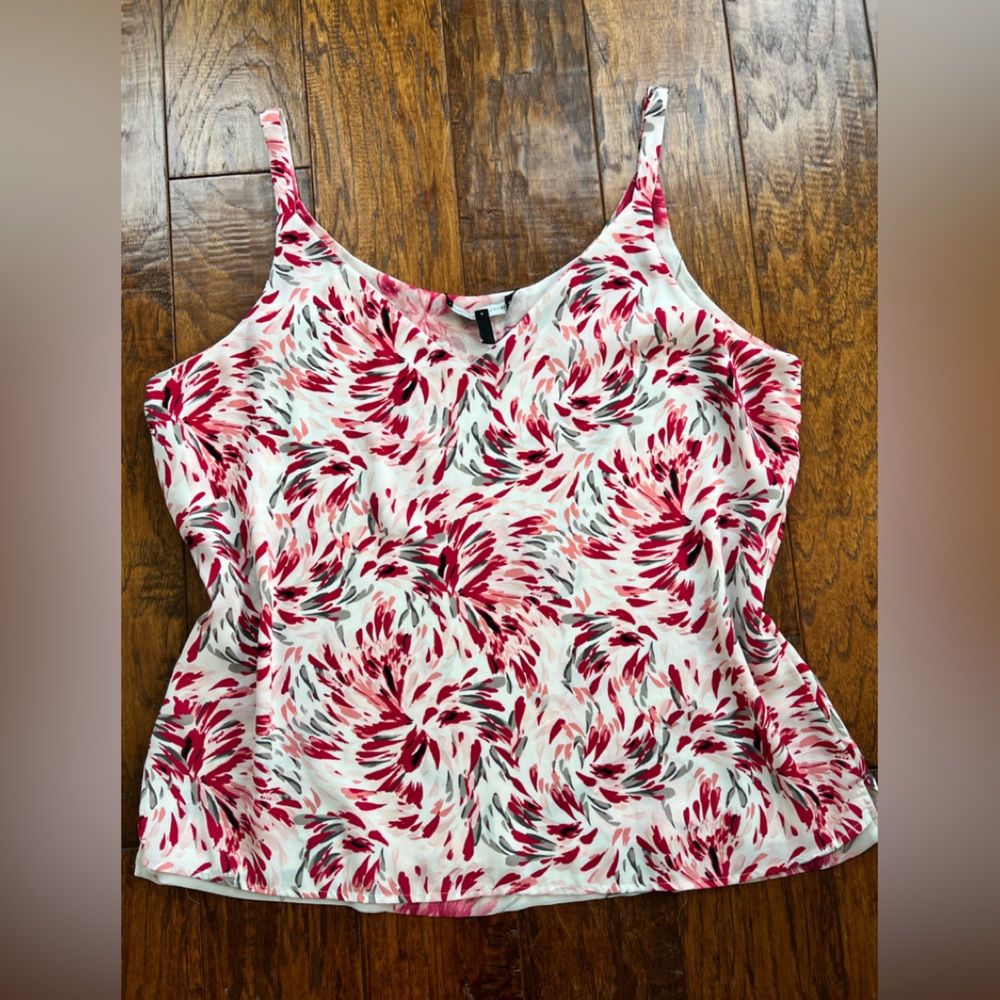 White House Black Market Pink and White Reversible Floral Top